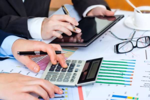 Kiểm soát chi phí khiến doanh nghiệp đau đầu (Nguồn: Internet)